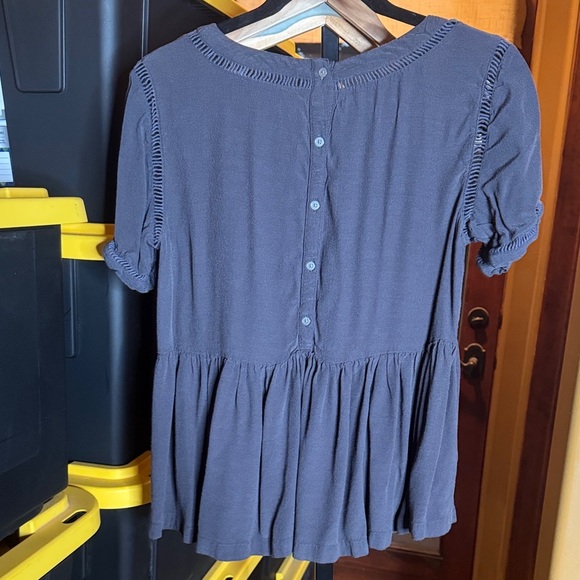 LOFT Charcoal Gray and Blue Peplum Blouse Size Small - Picture 7 of 8